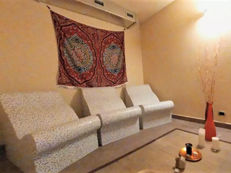 Immagine 15 di Negozio in vendita  in Via Filippo Longo, N. 53 a Magione