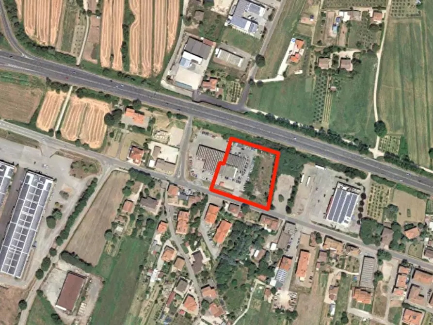 Immagine 30 di Negozio in vendita  in Via Filippo Longo, N. 53 a Magione