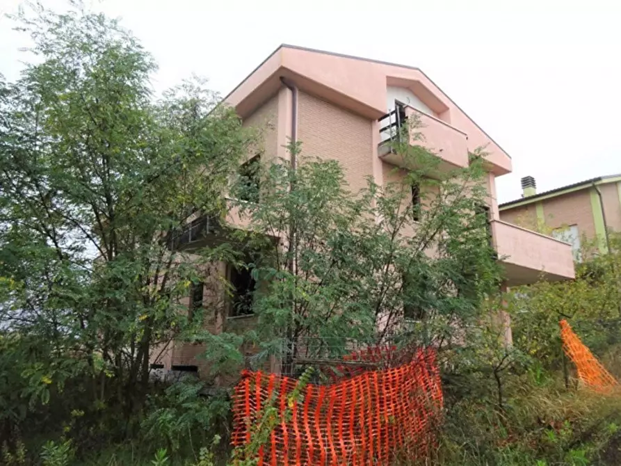 Immagine 2 di Palazzo in vendita  in Contrada San Nicolò a Montelupone