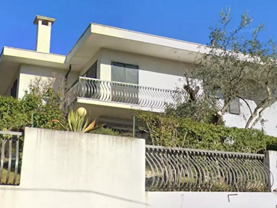 Immagine 4 di Villa in vendita  in Via Marco Polo, N. 43 a Osimo