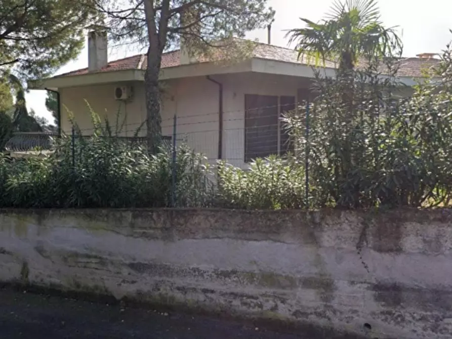 Immagine 6 di Villa in vendita  in Via Marco Polo, N. 43 a Osimo