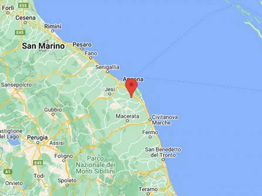 Immagine 11 di Villa in vendita  in Via Marco Polo, N. 43 a Osimo