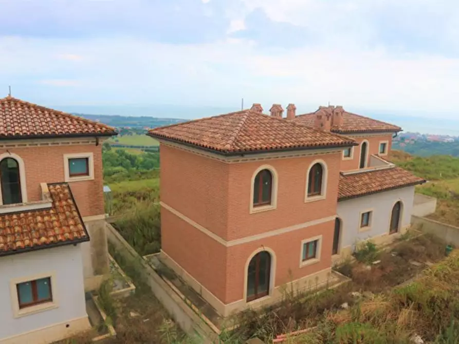 Immagine 26 di Terreno in vendita  in Contrada Torrenova, N. snc a Potenza Picena