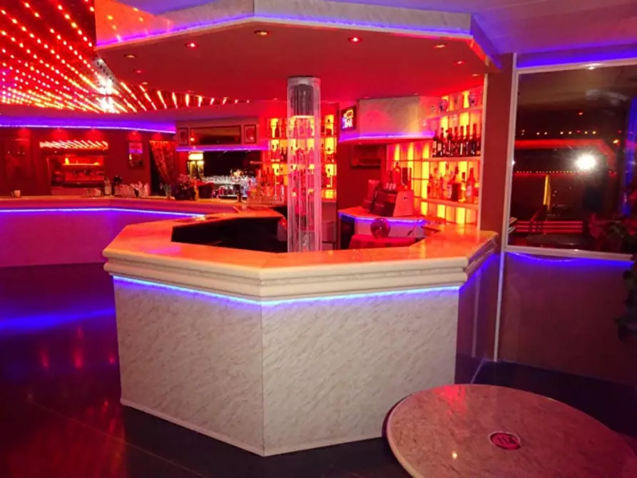 Immagine 16 di Hotel in vendita  in Viale Della Vittoria, N. 7 a Montefalco