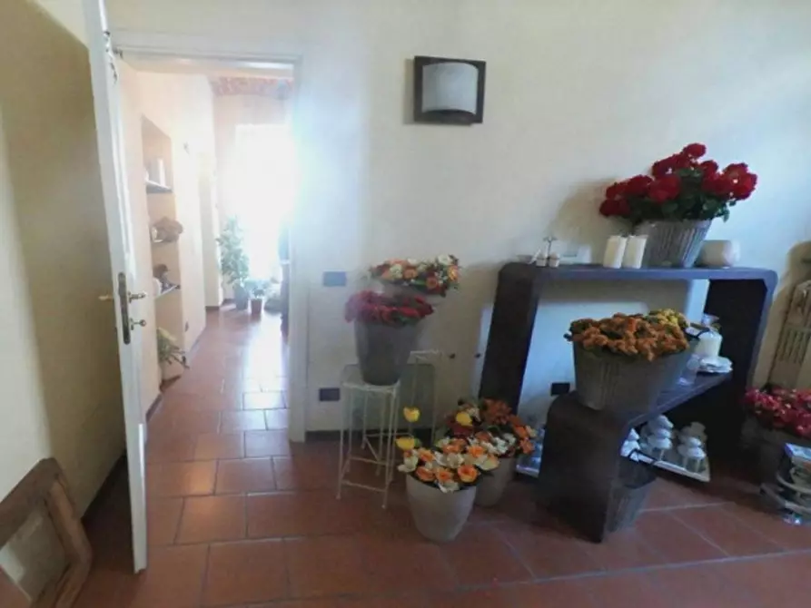 Immagine 9 di Negozio in vendita  in Via Boccaccio, N. 2 a Morsasco