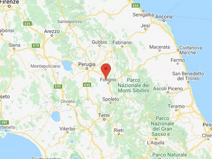 Immagine 4 di Palazzo in vendita  in Via Marconi, N. snc a Spello