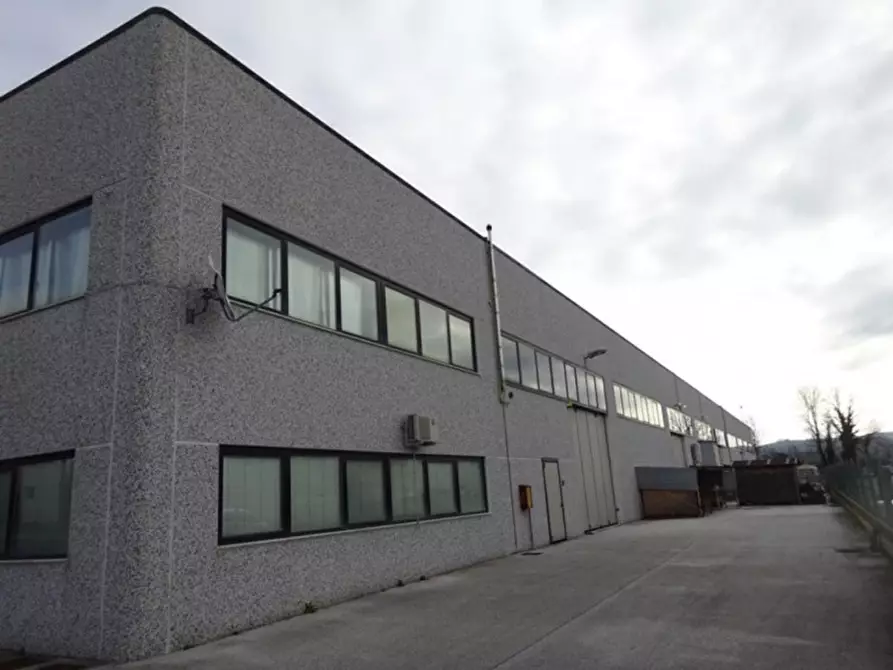 Immagine 7 di Capannone industriale in vendita  in Via del Lavoro, N. 20 a Monte Roberto