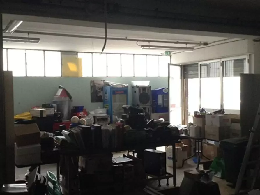 Immagine 24 di Capannone industriale in vendita  in Via Brodolini, N. 7 a Fabriano