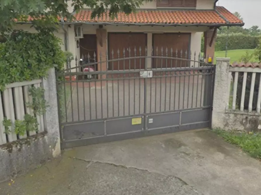 Immagine 22 di Villa in vendita  in Via Dante, N. 13 a Grezzago
