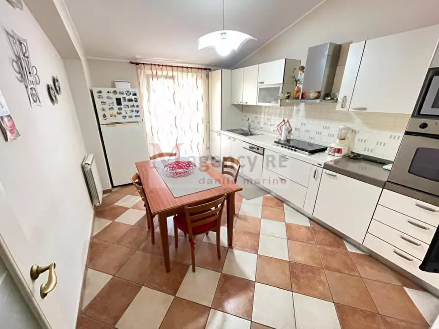 Immagine 9 di Appartamento in vendita  in 17 Via Augusta a Reggio Di Calabria