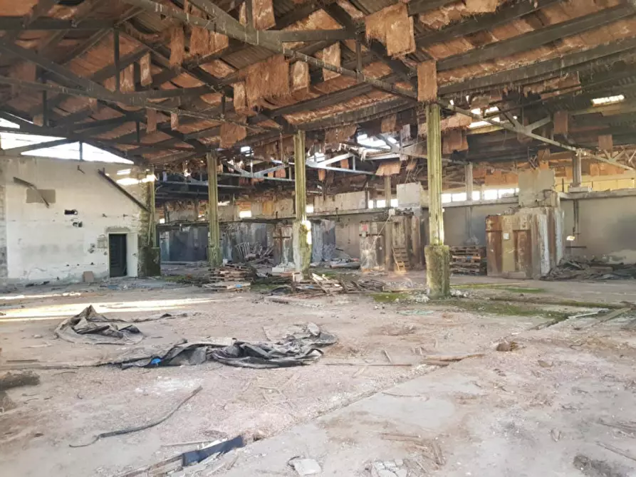 Immagine 23 di Capannone industriale in vendita  in Frazione Ca' Bianca a Somaglia