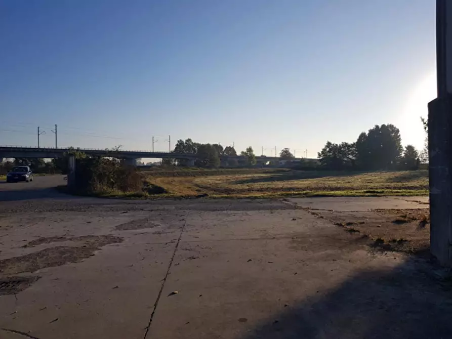 Immagine 28 di Capannone industriale in vendita  in Frazione Ca' Bianca a Somaglia