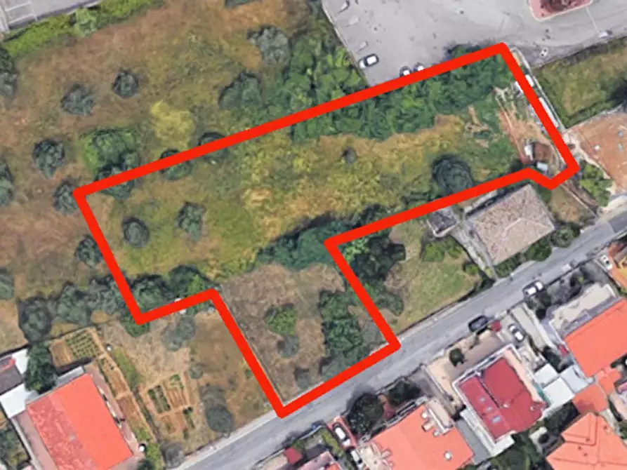 Immagine 1 di Terreno in vendita  in Salita Cellini a Pescara