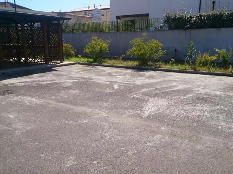 Immagine 6 di Posto auto in vendita  in Via Generale Tosciri a Tortolì