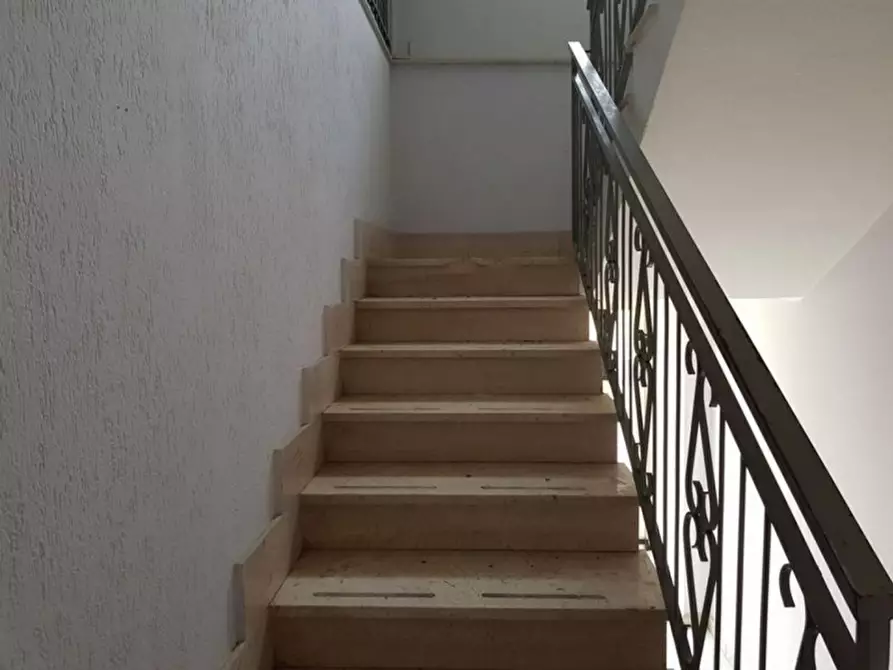 Immagine 3 di Ufficio in vendita  in Via Garibaldi, N. 86 a Serrenti