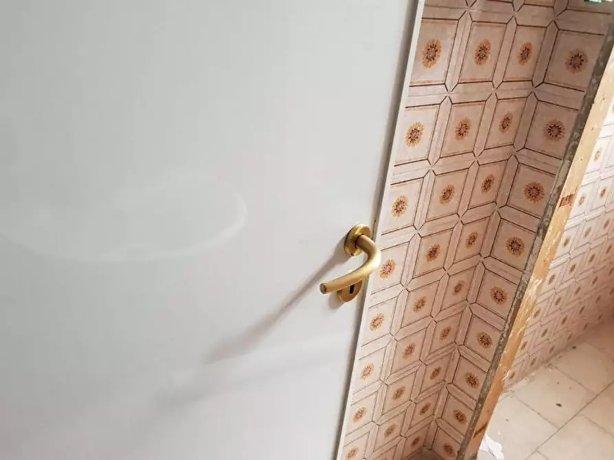 Immagine 5 di Ufficio in vendita  in Via Garibaldi, N. 86 a Serrenti