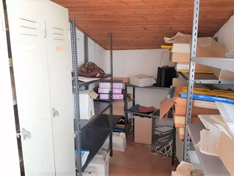 Immagine 17 di Ufficio in vendita  in Via Garibaldi, N. 86 a Serrenti