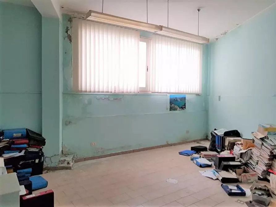 Immagine 25 di Ufficio in vendita  in Via Garibaldi, N. 86 a Serrenti