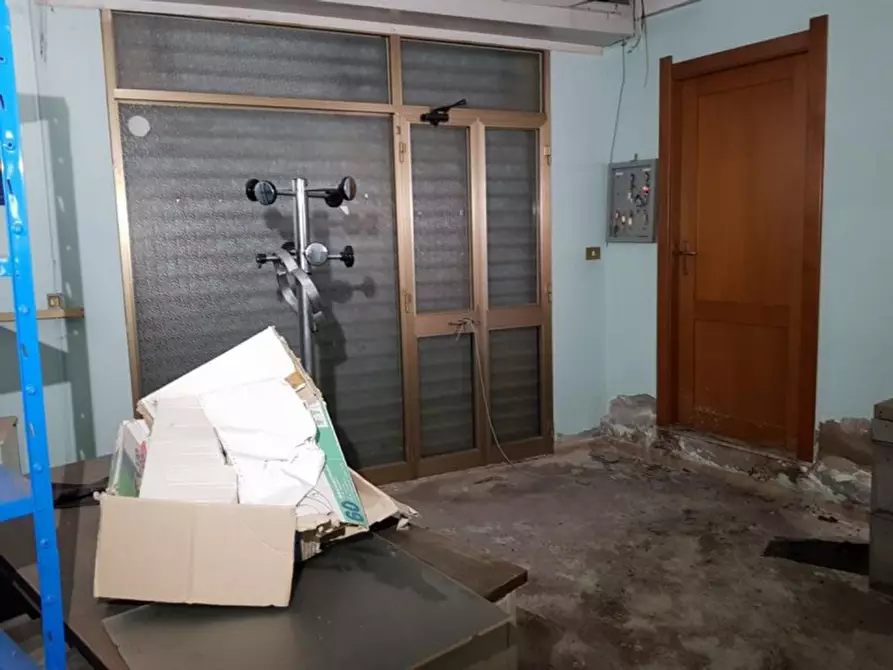 Immagine 28 di Ufficio in vendita  in Via Garibaldi, N. 86 a Serrenti