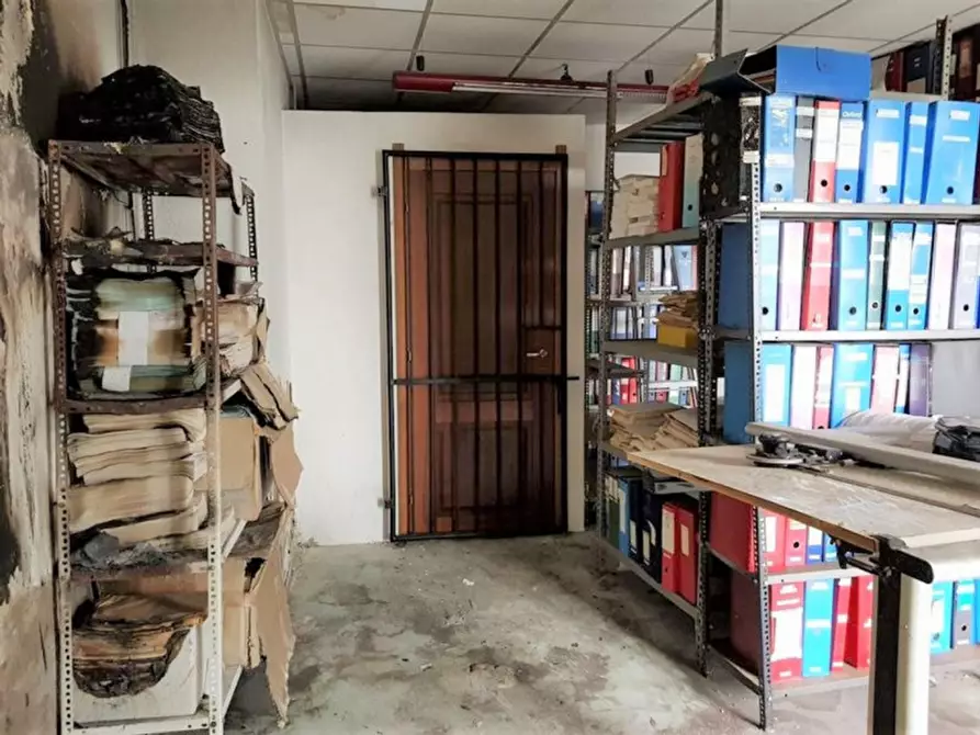 Immagine 29 di Ufficio in vendita  in Via Garibaldi, N. 86 a Serrenti