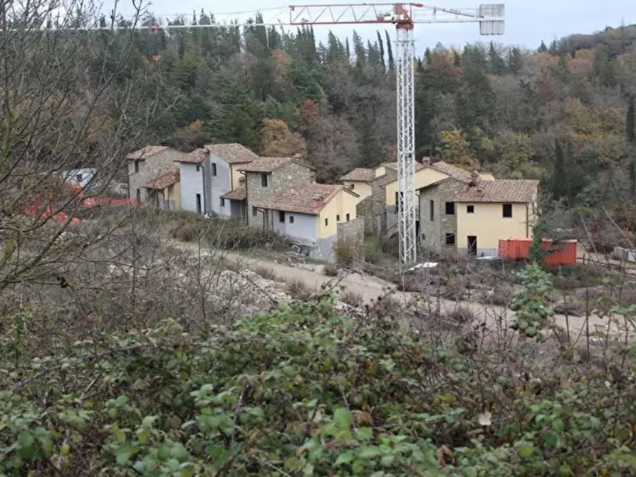 Immagine 6 di Terreno in vendita  in Croce Fiorentina a Castellina In Chianti