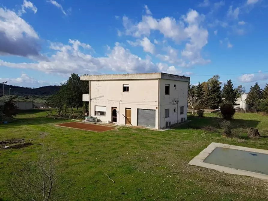 Immagine 3 di Capannone industriale in vendita  in Località Orbai a Dolianova