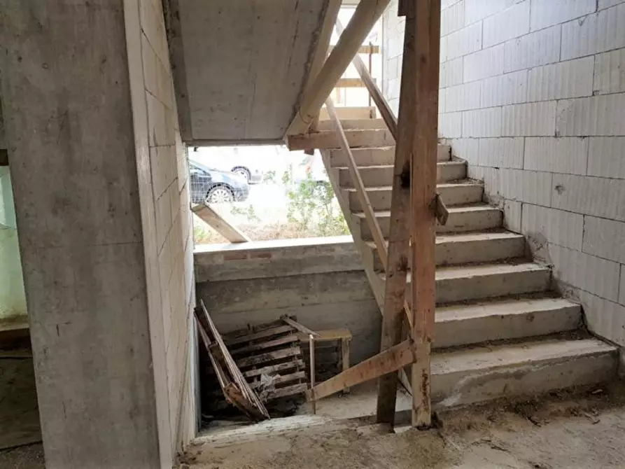 Immagine 5 di Attività commerciale in vendita  in Via Su Furraghe a Olmedo