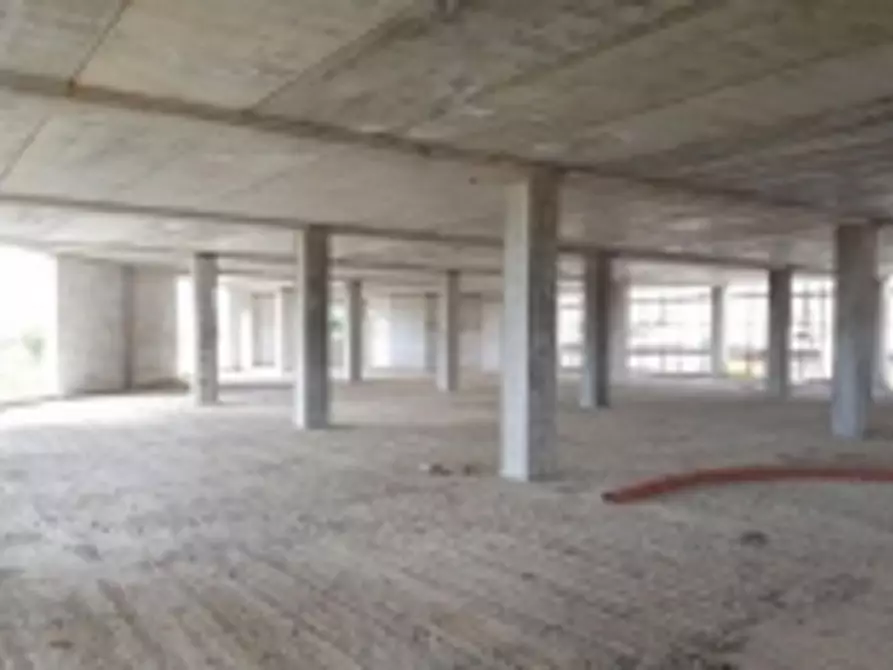 Immagine 11 di Attività commerciale in vendita  in Via Su Furraghe a Olmedo