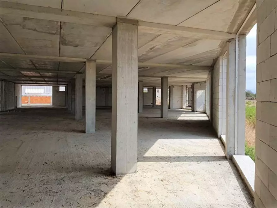 Immagine 14 di Attività commerciale in vendita  in Via Su Furraghe a Olmedo