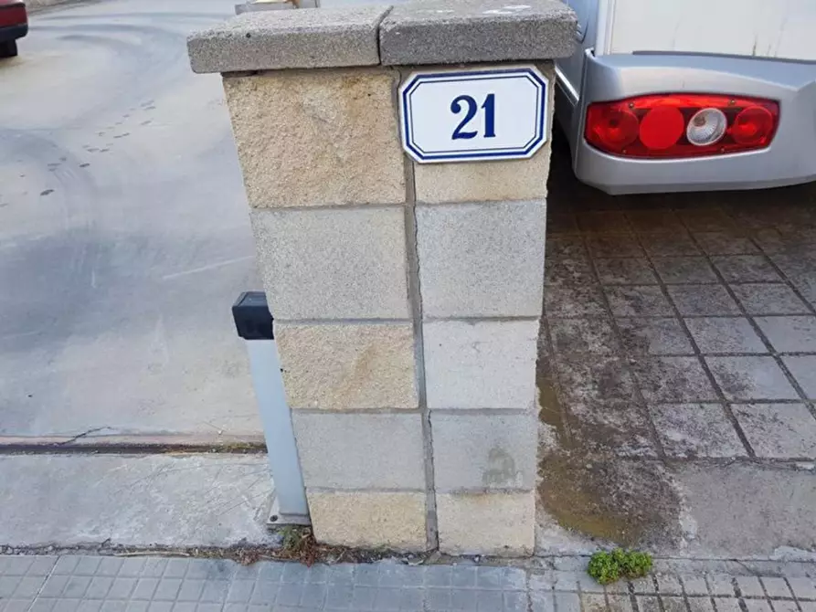 Immagine 7 di Posto auto in vendita  in Via Saragat, N. 21 a Quartucciu