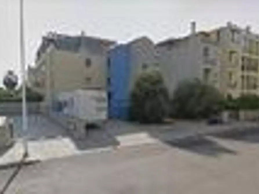 Immagine 5 di Posto auto in vendita  in Via Saragat, N. 21 a Quartucciu