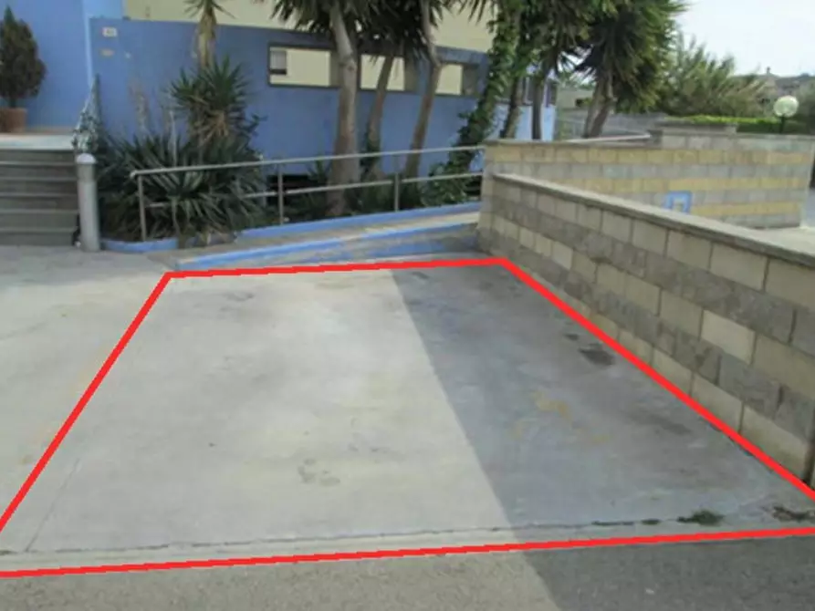 Immagine 1 di Posto auto in vendita  in Via Vittorio Emanuele II, N. 42 a Quartucciu