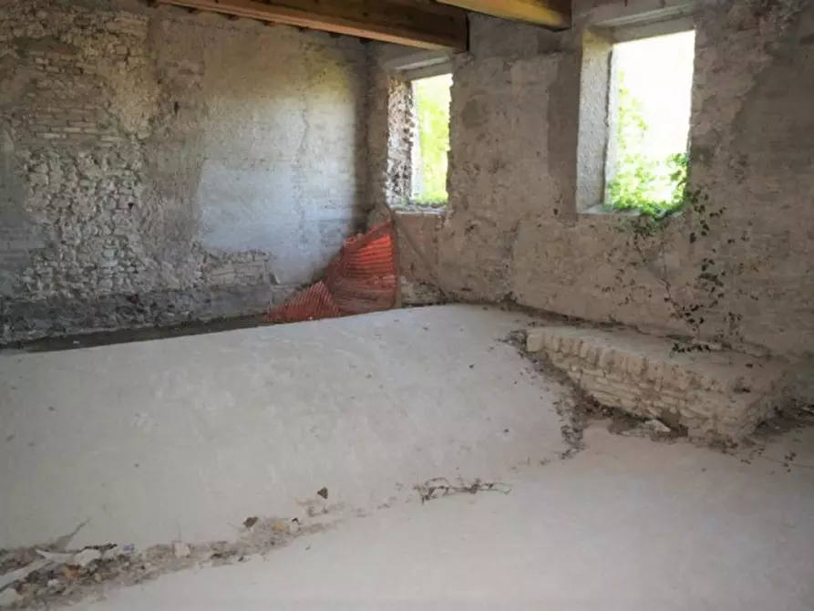 Immagine 5 di Villa in vendita  in Via Papa Giovanni XXIII, N. 26 a San Polo D'enza