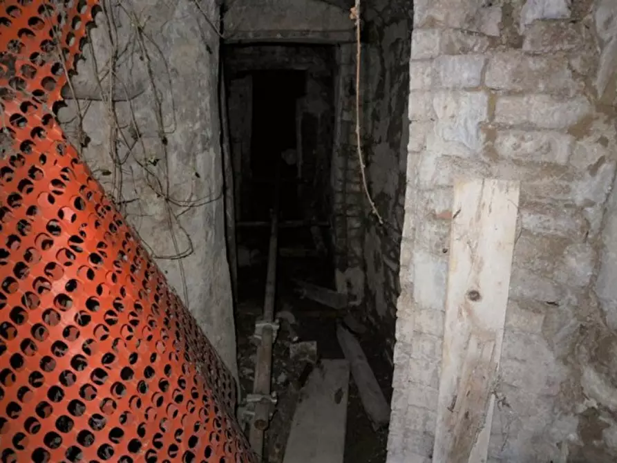 Immagine 10 di Villa in vendita  in Via Papa Giovanni XXIII, N. 26 a San Polo D'enza