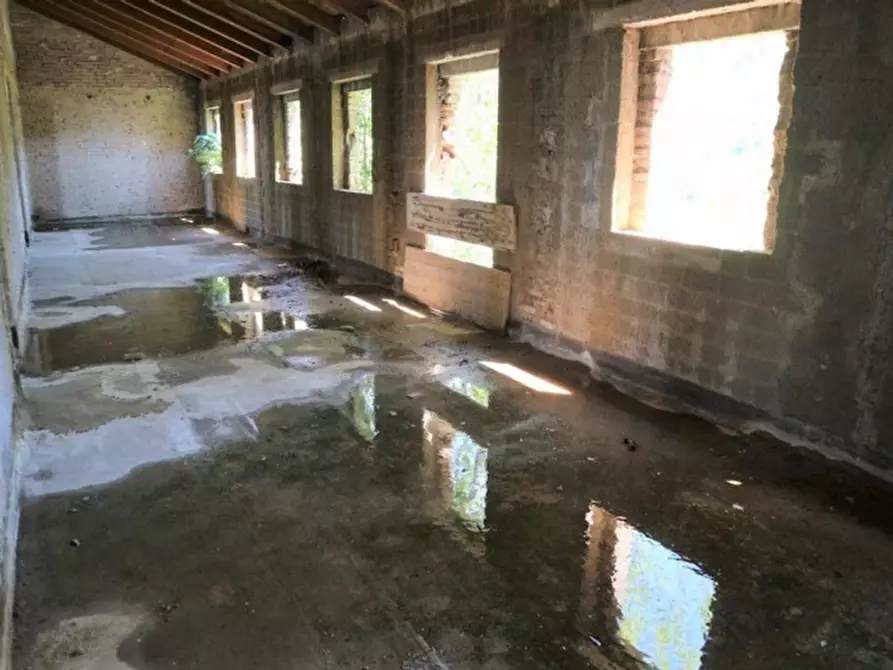 Immagine 18 di Villa in vendita  in Via Papa Giovanni XXIII, N. 26 a San Polo D'enza