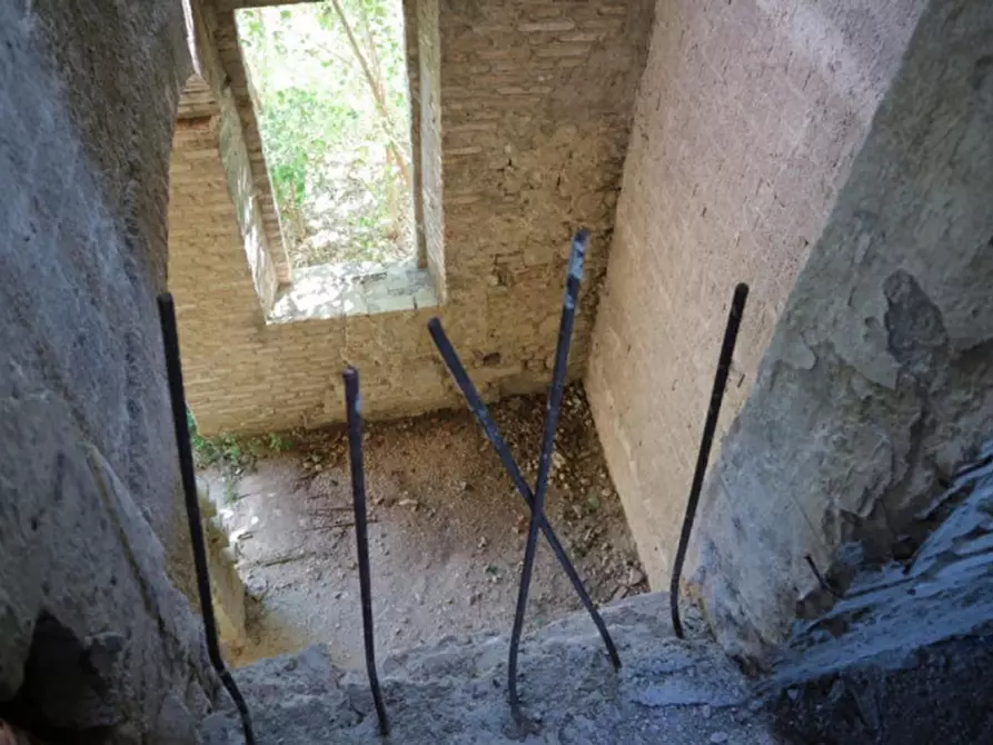 Immagine 20 di Villa in vendita  in Via Papa Giovanni XXIII, N. 26 a San Polo D'enza