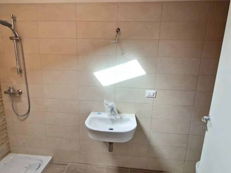 Immagine 19 di Appartamento in vendita  in Via del Bosco a Chioggia