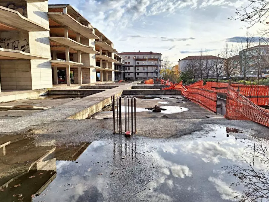 Immagine 4 di Palazzo in vendita  in p.zza Pizzarello, N. snc a Macerata