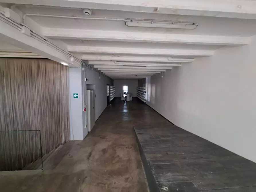 Immagine 15 di Capannone industriale in vendita  in Frazione Mugnano - Via Rapallo, N. 32 a Perugia