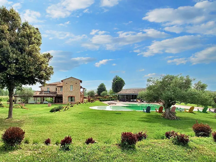 Immagine 1 di Villa in vendita  in Frazione Mugnano - Via Gualtiero Ficola, N. 7 a Perugia