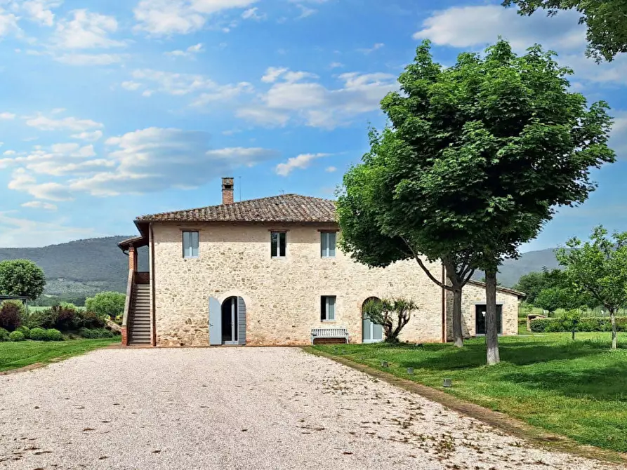 Immagine 5 di Villa in vendita  in Frazione Mugnano - Via Gualtiero Ficola, N. 7 a Perugia