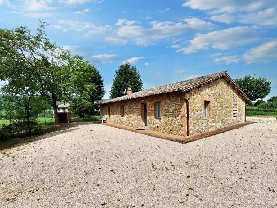 Immagine 6 di Villa in vendita  in Frazione Mugnano - Via Gualtiero Ficola, N. 7 a Perugia