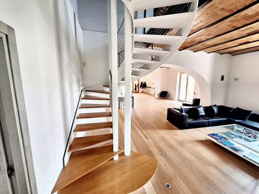 Immagine 14 di Villa in vendita  in Frazione Mugnano - Via Gualtiero Ficola, N. 7 a Perugia