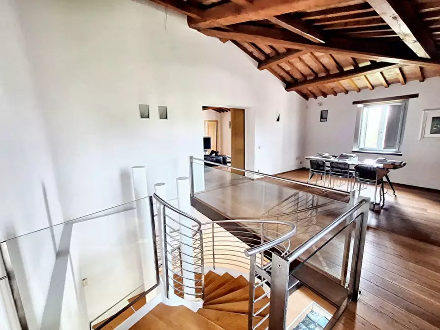 Immagine 15 di Villa in vendita  in Frazione Mugnano - Via Gualtiero Ficola, N. 7 a Perugia