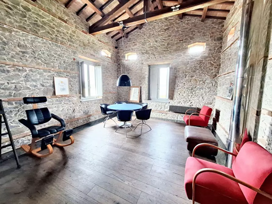 Immagine 16 di Villa in vendita  in Frazione Mugnano - Via Gualtiero Ficola, N. 7 a Perugia