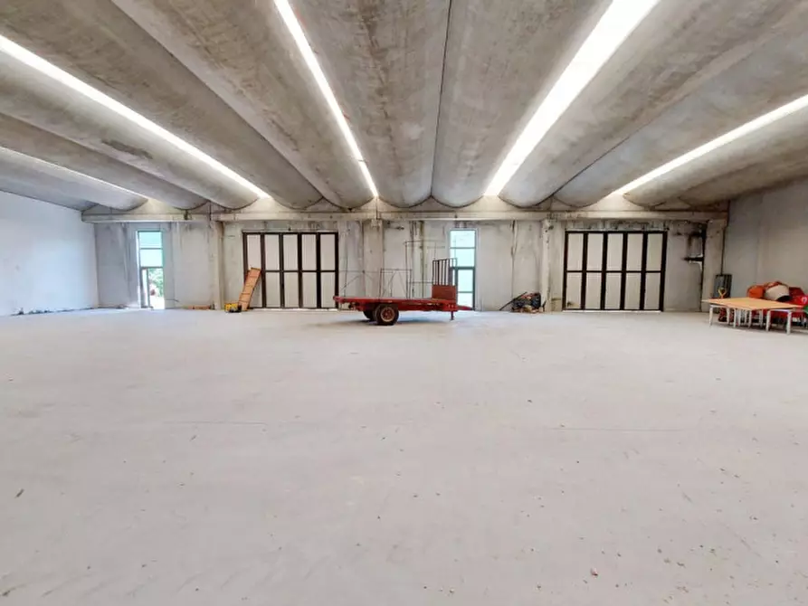 Immagine 10 di Capannone industriale in vendita  in Località Monte Moro, N. snc a Pescorocchiano