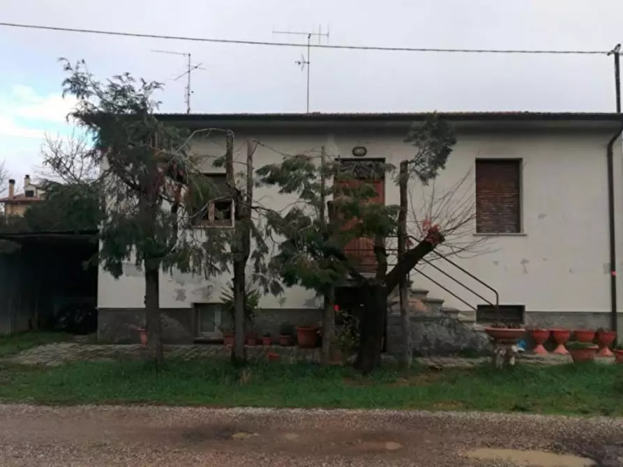 Appartamento in vendita in Case Nuove di Ceciliano, N. 15 a Arezzo