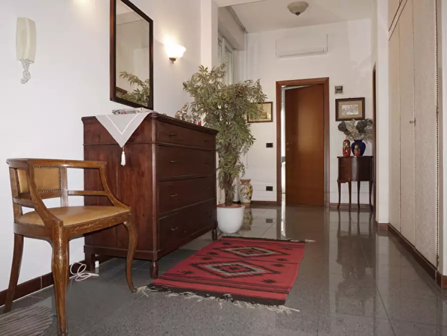 Immagine 12 di Appartamento in vendita  in Via  Antonio Zarotto, 32 a Parma