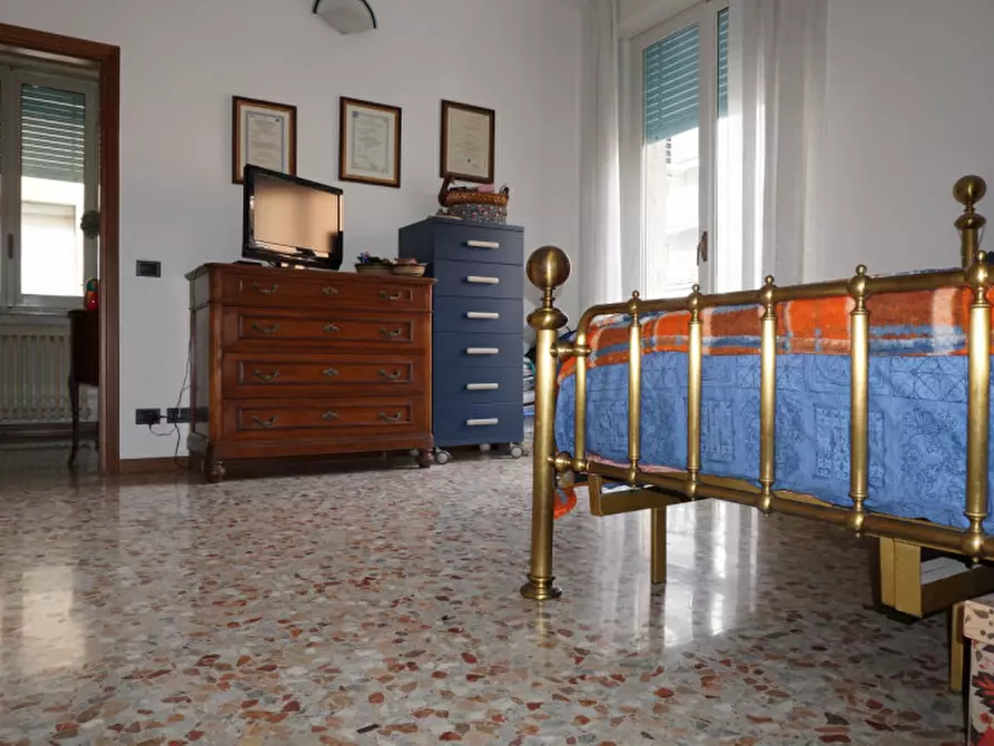 Immagine 29 di Appartamento in vendita  in Via  Antonio Zarotto, 32 a Parma