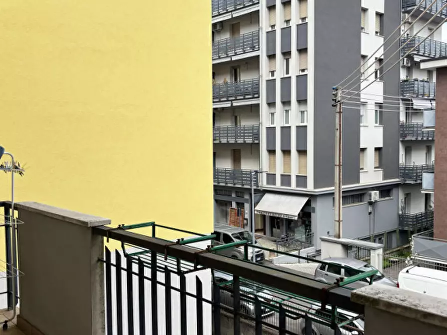 Immagine 32 di Appartamento in vendita  in Via  Antonio Zarotto, 32 a Parma